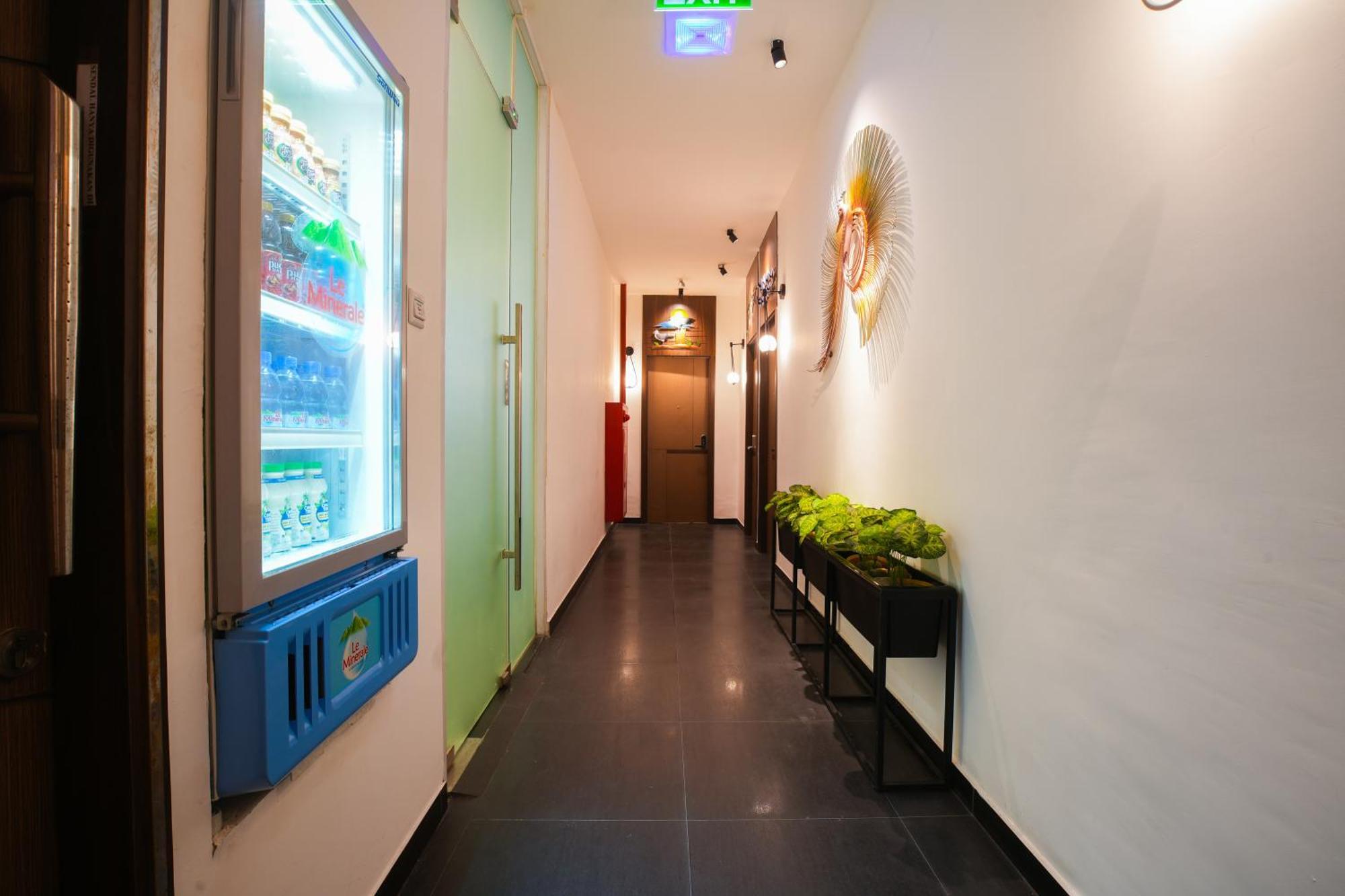 Oak Tree Urban Hotel Yakarta Exterior foto
